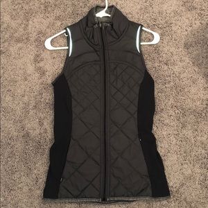 Lululemon quilted vest